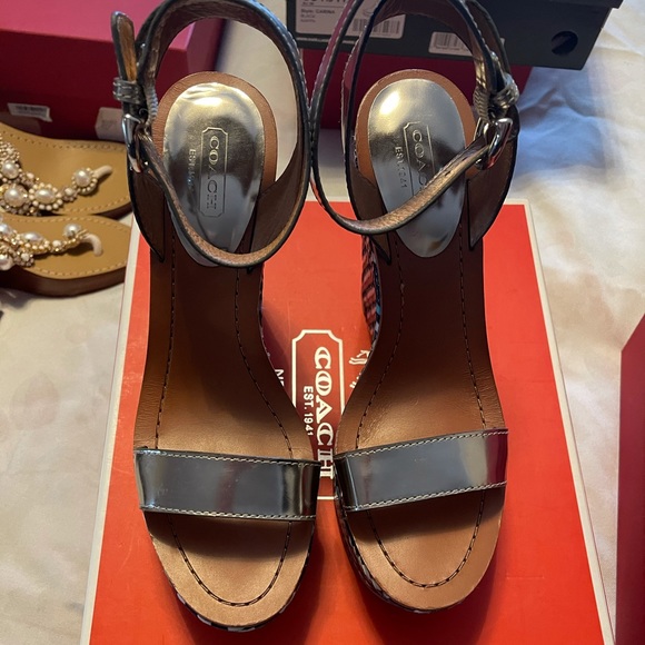 Coach wedges - Picture 2 of 8